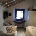 Appartamento In Casa D\'Epoca